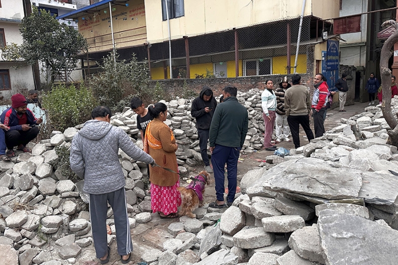 Доступ к Эвересту закрыли для туристов после землетрясения в Тибете