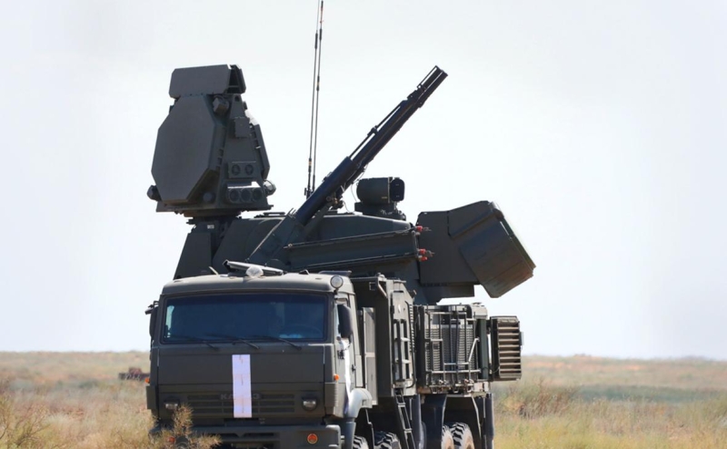 Дрон ВСУ атаковал многоквартирный дом в Брянске