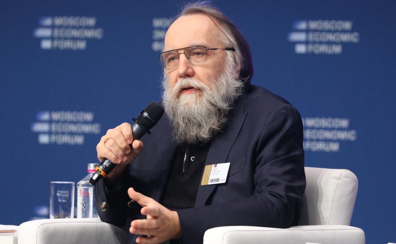 Дугин объяснил нелюбовь на Западе к Путину защитой традиционных