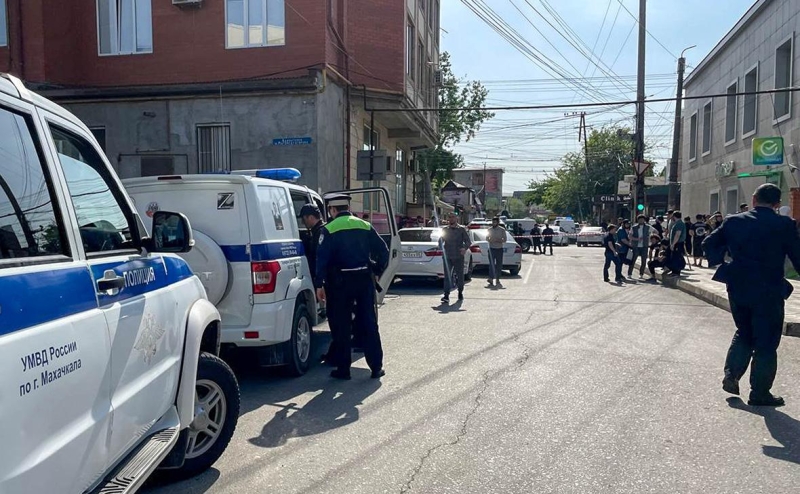 Двух напавших на патруль ДПС ликвидировали в Махачкале