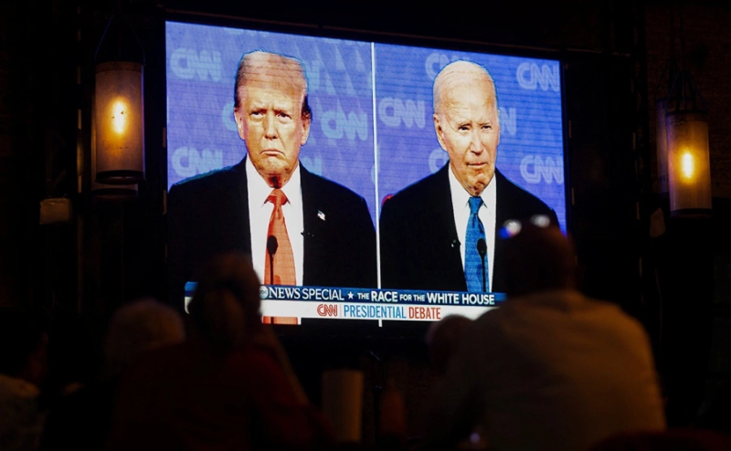 Джо Байден отказался сниматься с выборов после поражения на