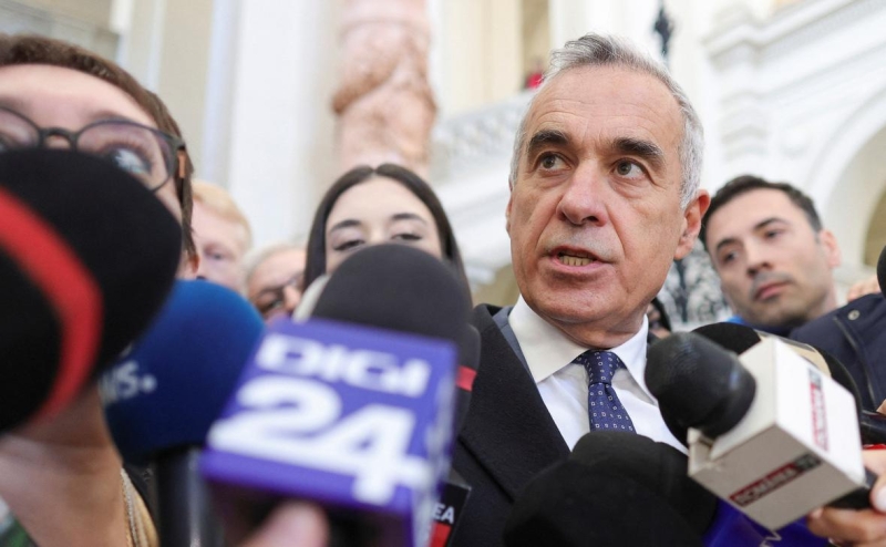 Джорджеску допустил использование НАТО румынской базы для атаки на