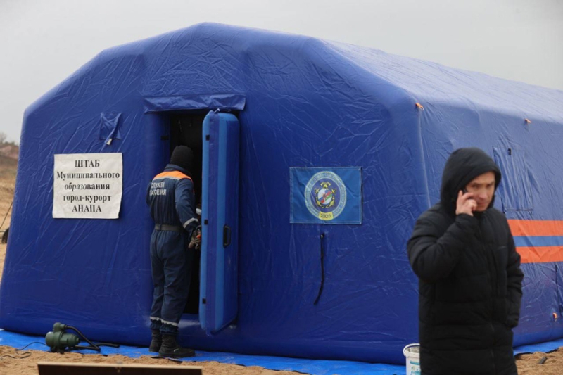 Экологи рассказали, сколько мазута может всплыть в Черном море к лету