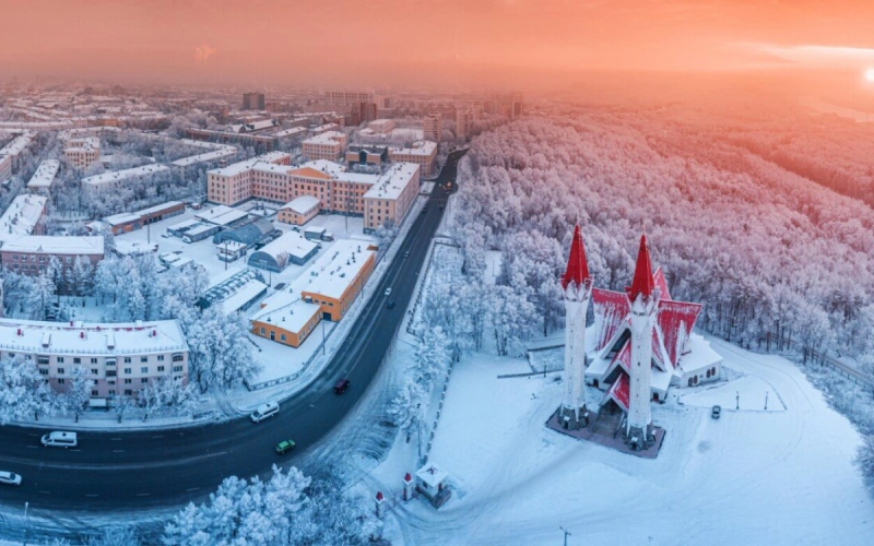 Экономисты улучшили прогноз роста ВВП Сингапура из-за Тейлор Свифт