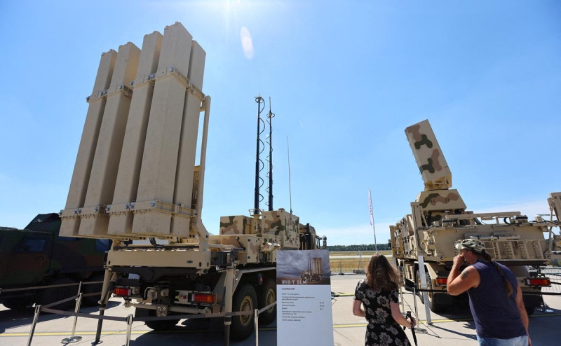 Экономисты усомнились в достижении ФРГ стандарта НАТО по оборонным