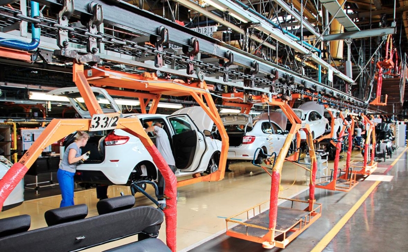 Экс-глава АвтоВАЗа выразил уверенность в возвращении зарубежных