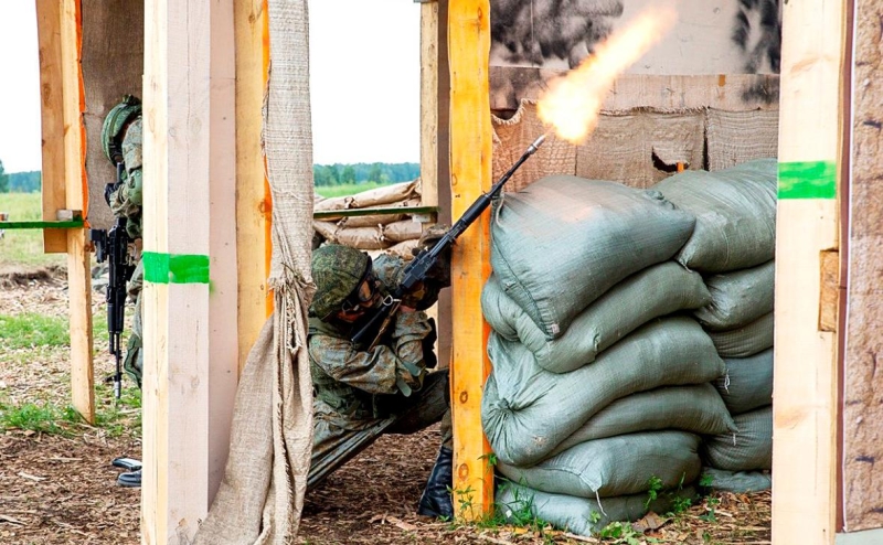 Экс-глава Google и генерал увидели неготовность США к войнам будущего