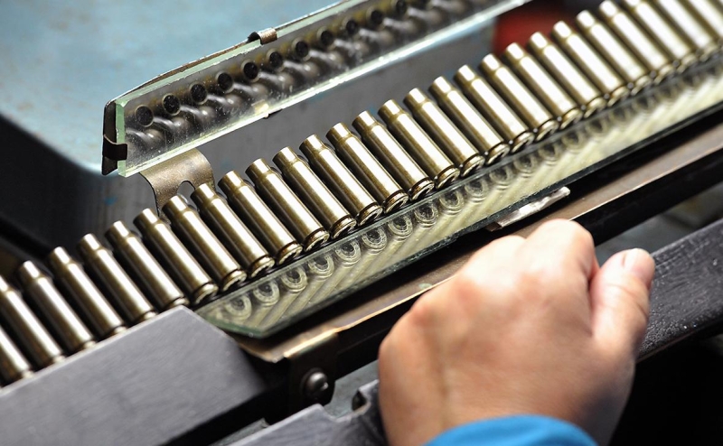 Экс-владельцу патронного завода в Подмосковье заочно дали 15 лет