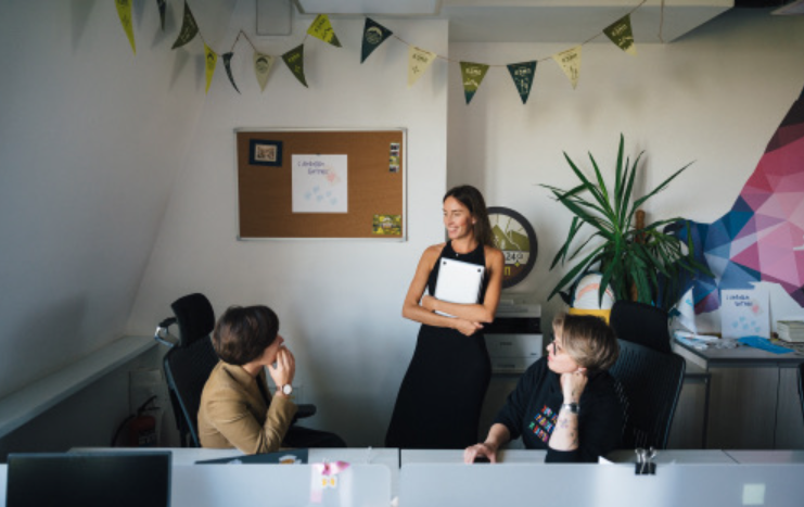 «Эксмо» проверит необходимость маркировки «18+» на «Драконе» Шварца