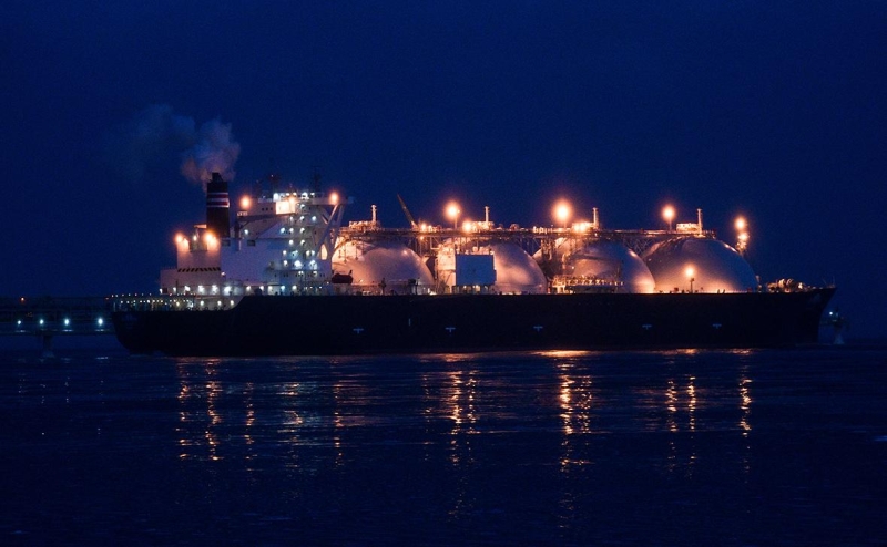 Эксперты оценили, чем грозит запрет на перевалку российского СПГ в ЕС