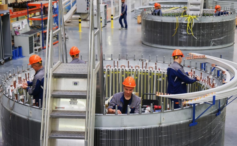 Эксперты РАН назвали три уязвимости экономики России на примере Ирана