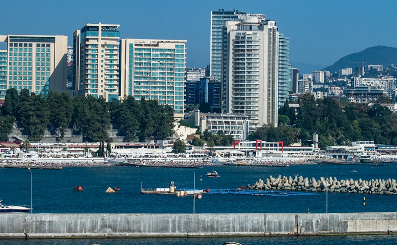 Элитные квартиры в Сочи оказались почти на треть дороже московских