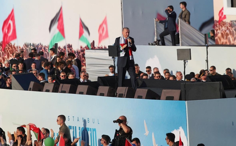 Эрдоган обратился к Западу: «Вы хотите войны креста и полумесяца?»