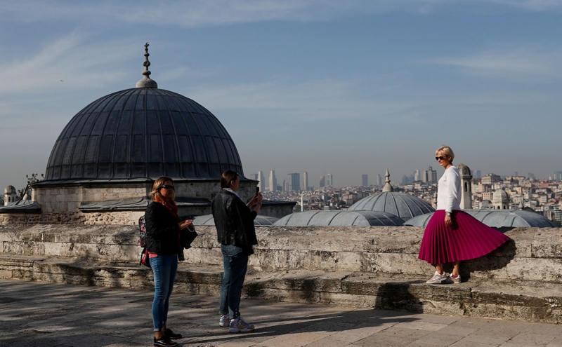 Эрдоган сократил комендантский час и разрешил свадьбы