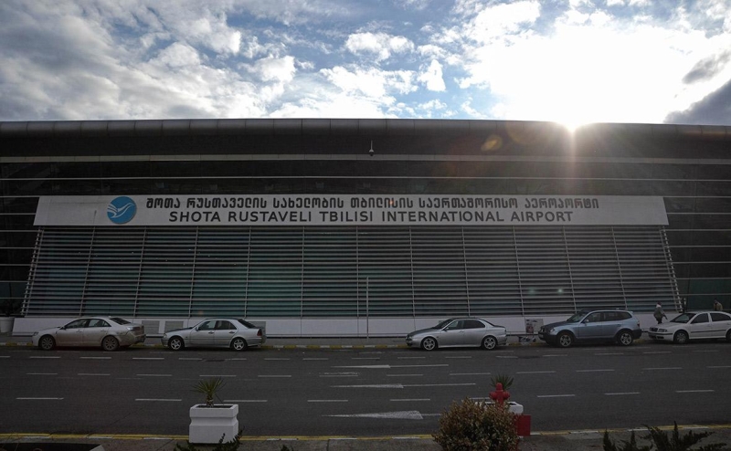 ЕС призвал Грузию не пускать российские самолеты на свою территорию