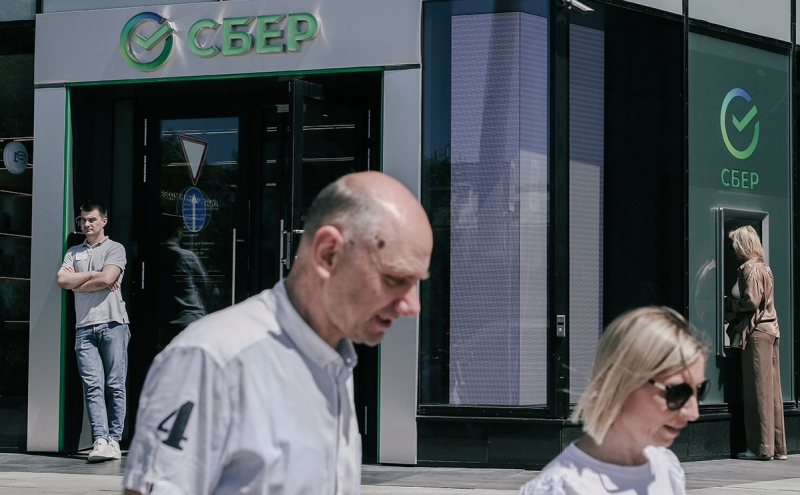 ЕС ужесточит санкции против «Сбера» и введет их против «Юнармии»