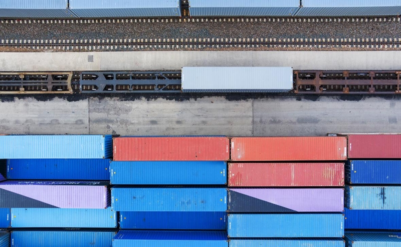 ЕС вошел в тройку главных торговых партнеров России вопреки санкциям