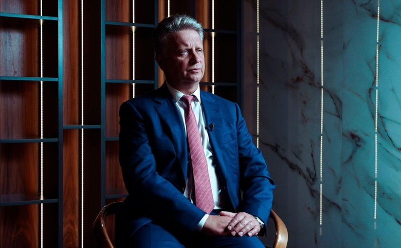 ЕС ввел санкции против помощника Медведева и ректора ВШЭ