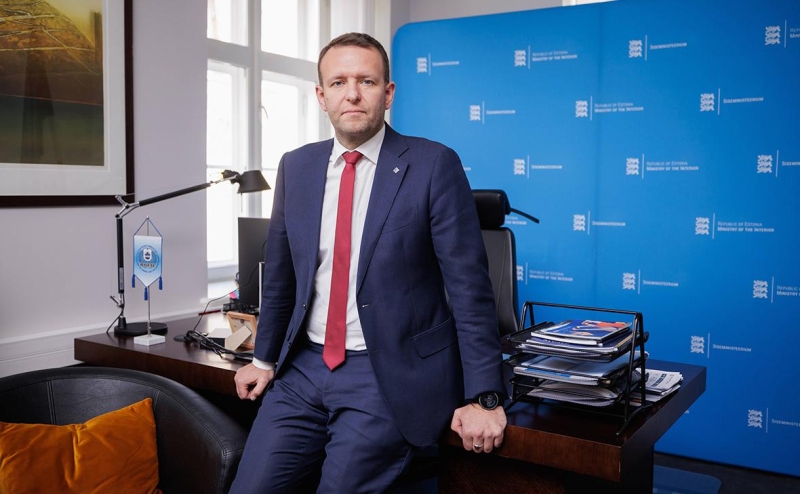 Эстония решила выслать российского дипломата