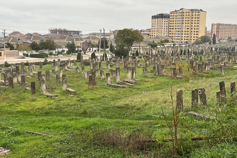 «Это же наши люди». Как евреи и мусульмане живут в одном дворе