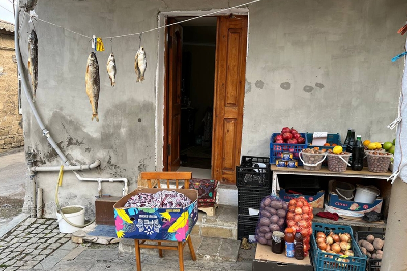 «Это же наши люди». Как евреи и мусульмане живут в одном дворе