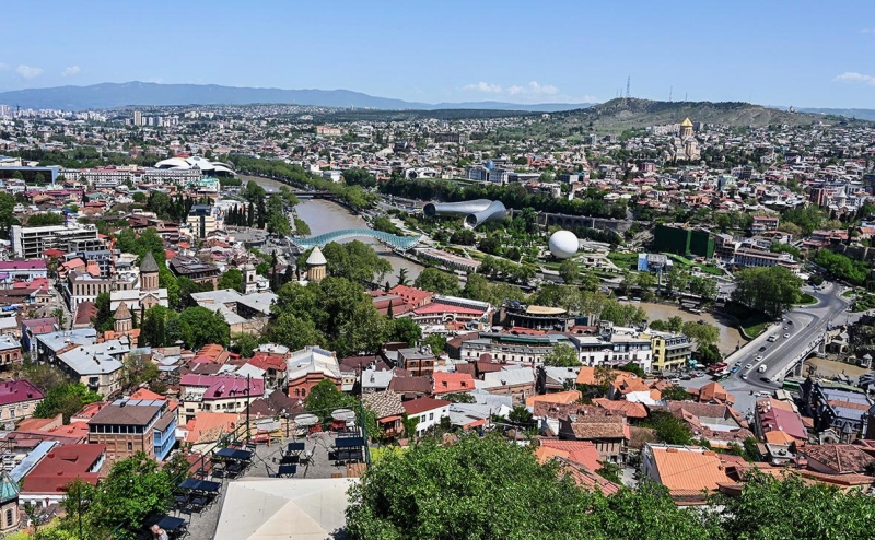 Еврокомиссия в июне предложит начать переговоры о вступлении Украины