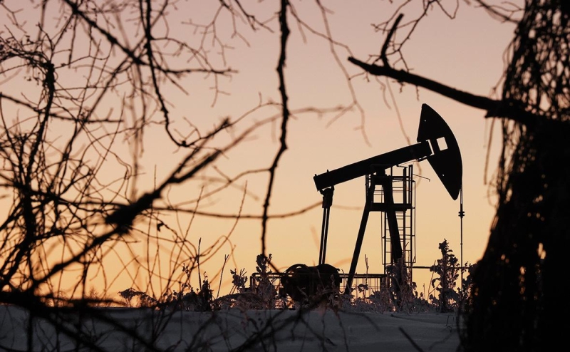 Европа ввела эмбарго на российские нефтепродукты. Что это значит