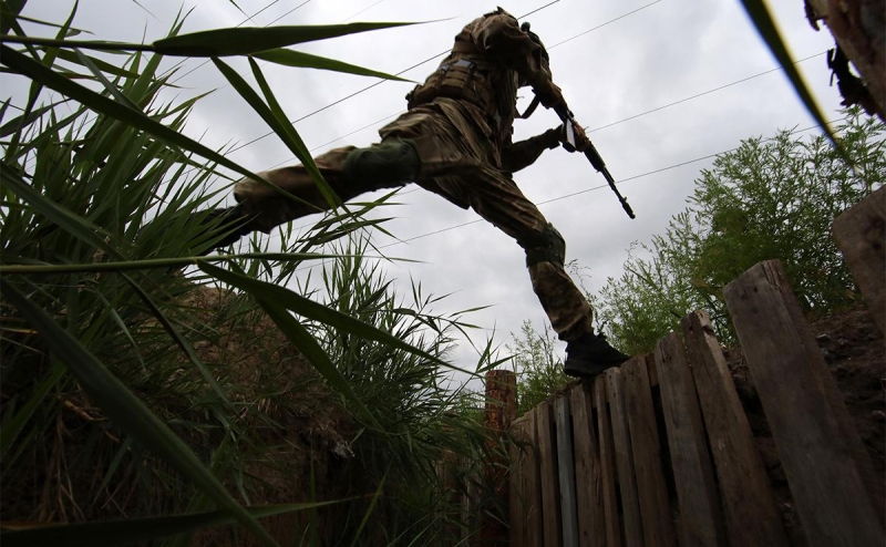 Евросоюз объяснил неготовность дать Украине гарантии безопасности