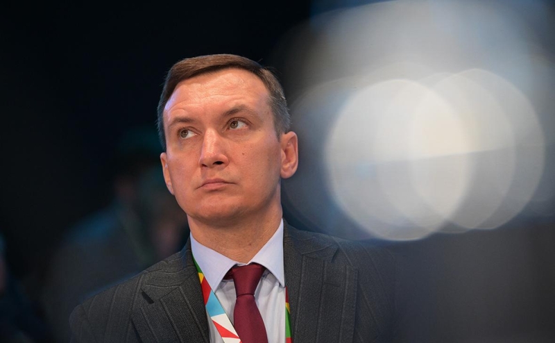 Евросоюз ввел санкции против АЛРОСА и ее гендиректора Маринычева