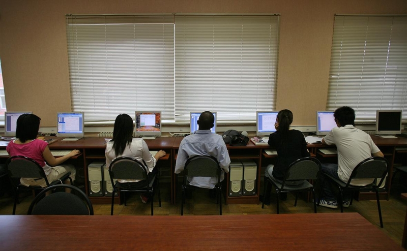 Фальков сообщил о низком качестве иностранных студентов в России