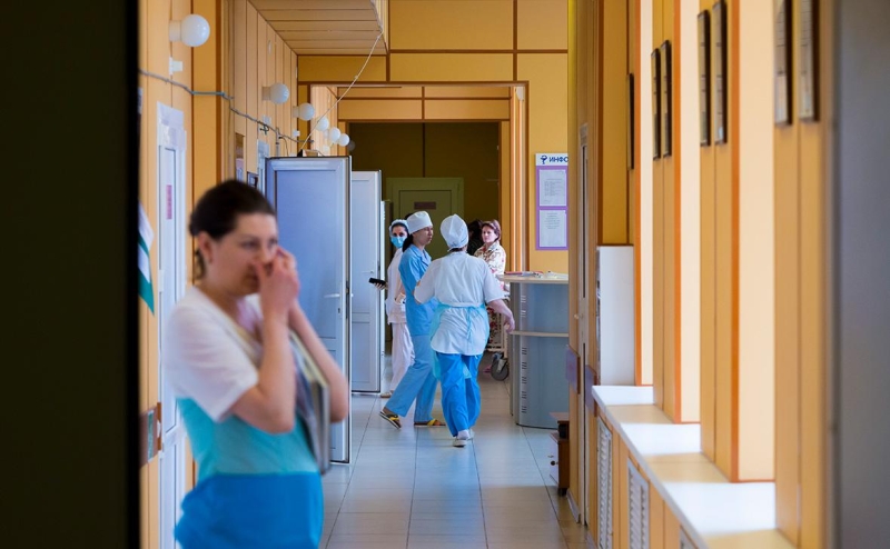 Фасоль с ботулизмом: что известно о массовом отравлении готовой едой