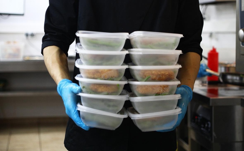 Фасоль с ботулизмом: что известно о массовом отравлении готовой едой