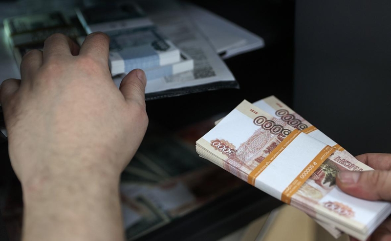 Финразведка сообщила банкам о рисках обналичивания через маркетплейсы