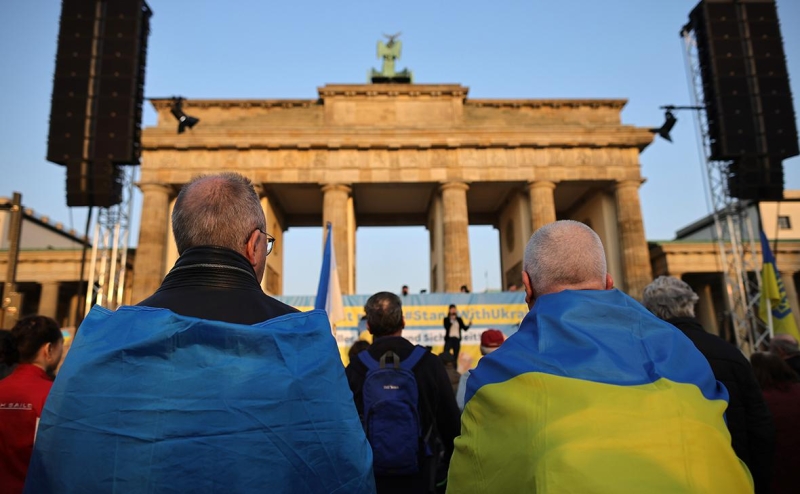 Fitch дал прогноз, где останется 1 млн работников с Украины в случае