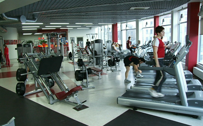 Фитнес-клубы пожаловались Силуанову на променявших спорт на дачи