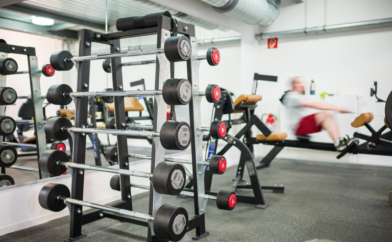 Фитнес-клубы пожаловались Силуанову на променявших спорт на дачи