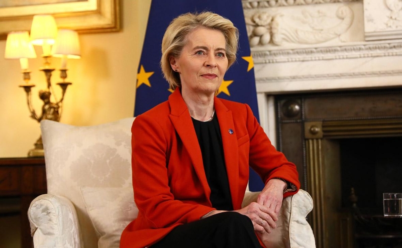 Flightradar24 опроверг проблемы с GPS у самолета Урсулы фон дер Ляйен