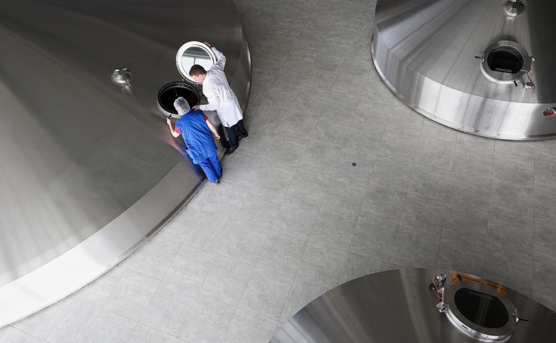 ФНС и ФСБ вскрыли теневые схемы производства пива &laquo;под прикрытием&raquo;