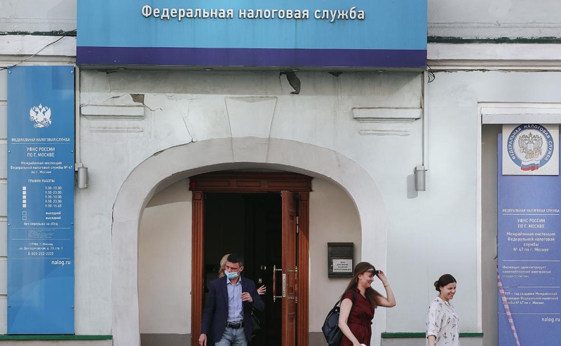 ФНС и Минэкономики поспорили о барьерах для самозанятых на