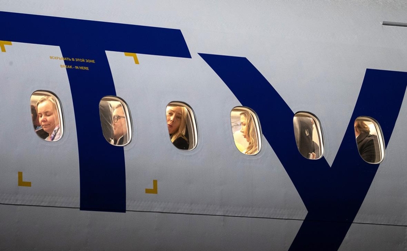 Forbes узнал об идее включения спутникового интернета в цену