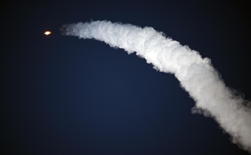 Forbes узнал об идее включения спутникового интернета в цену