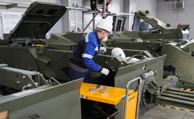 Фрадков предложил поменять механизм финансирования оборонки