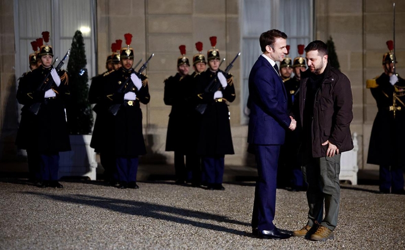 Франция вслед за ФРГ подписала договор о гарантиях безопасности