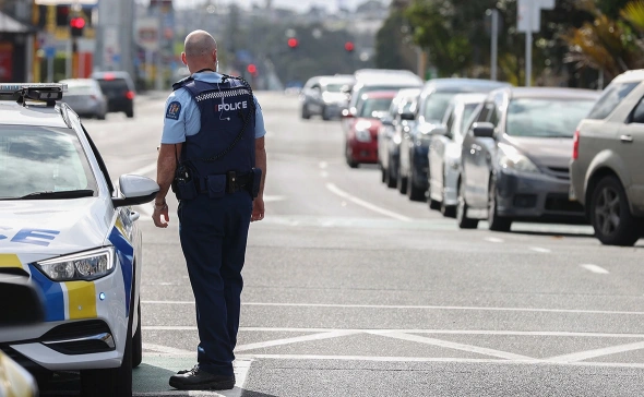 Фрегат &laquo;Штандарт&raquo; не пустили во французский порт на фестиваль