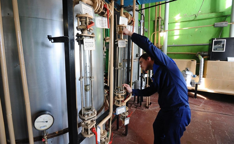 ФСБ провела обыски у крупнейших производителей медицинского спирта