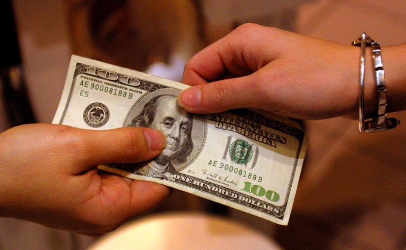 FT рассказала, как доллар пережил «шок Трампа»