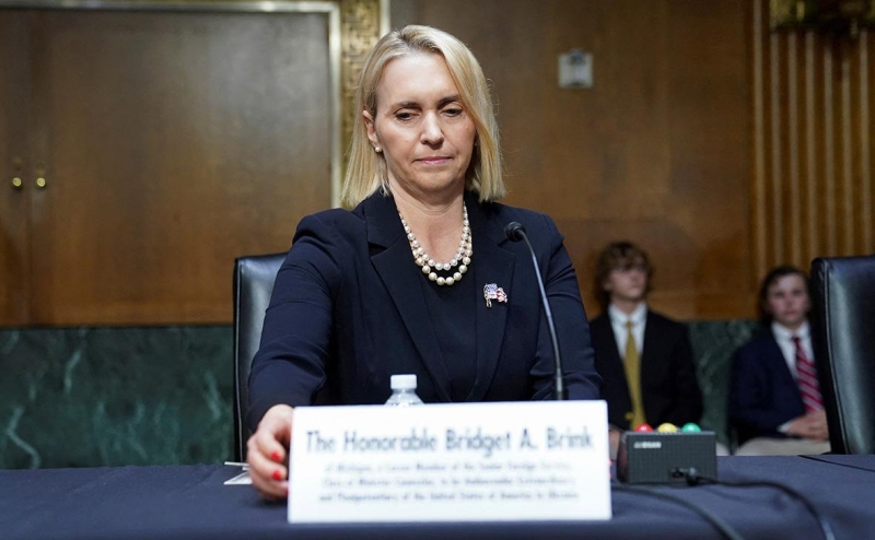 FT связала отставку посла США на Украине с давлением офиса Трампа и