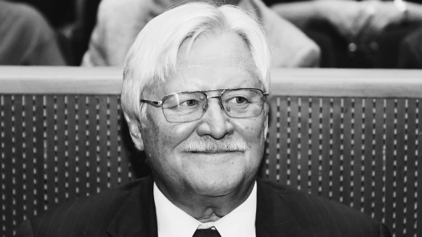 FT узнал о плане Трампа радикально сменить правила инвестирования $9