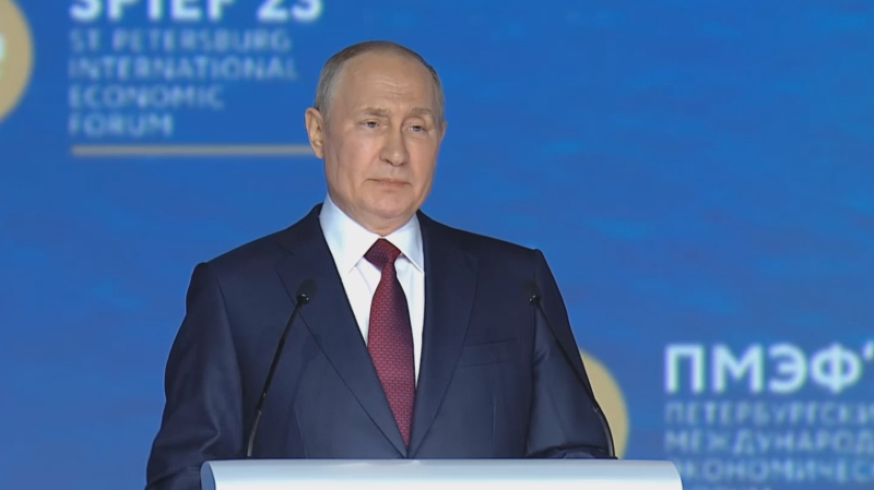 «Где родился — там и пригодился»: главные заявления Путина на