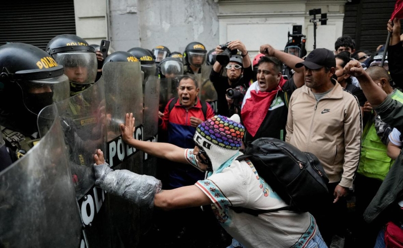 Где в мире в 2025 году произошли госперевороты и массовые протесты
